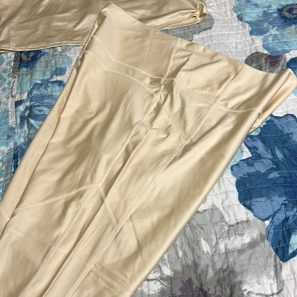 Fabletics Leggings - image 3